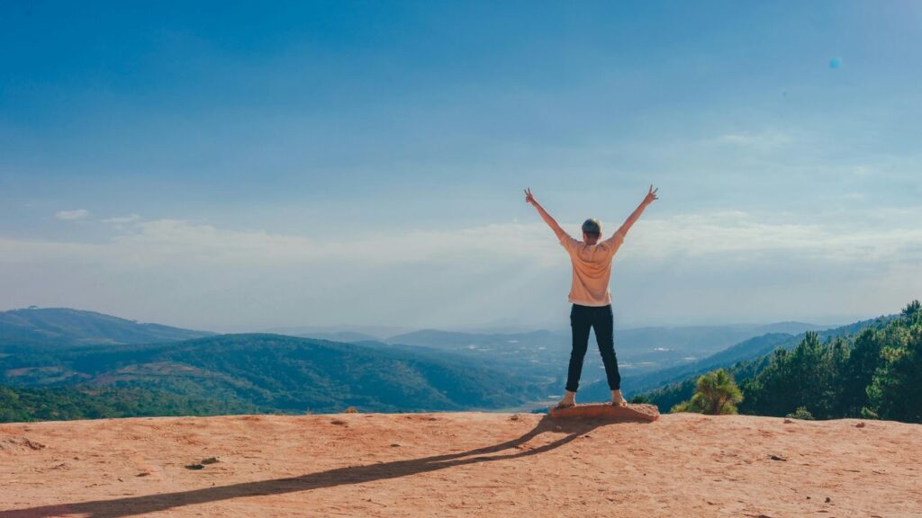 Learn how our adventure therapy program can help your teen find healing in the Blue Ridge Mountains