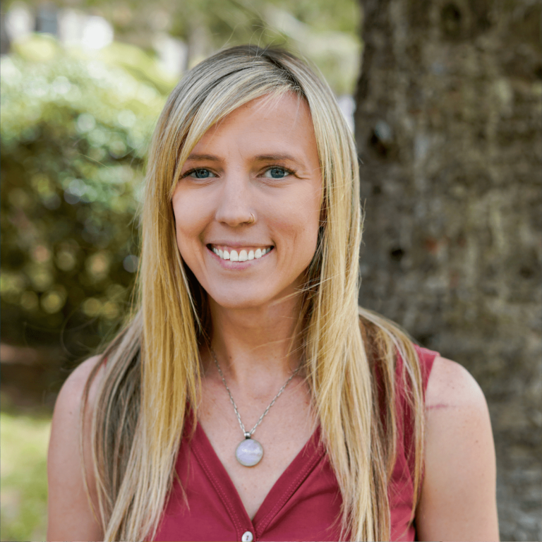Natalie Stark head shot-min