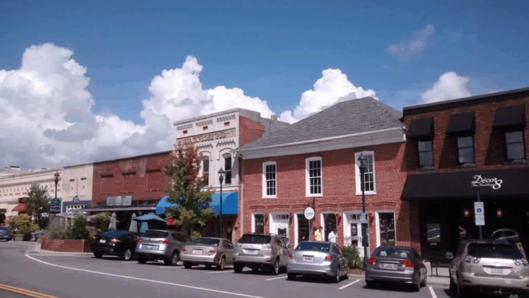 We are proud to be located in Hendersonville, NC, serving teens and their families with the best adolescent behavioral care in the region